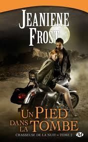un pied dans la tombe