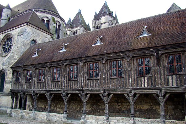 Bibliothèque du chapitre de Noyon