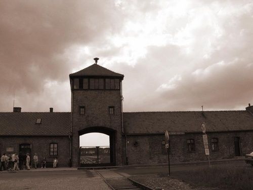 Auschwitz entrée du camp