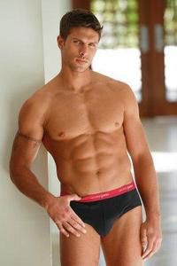 1-paul-hanschke-en-calvin-klein-large.jpg
