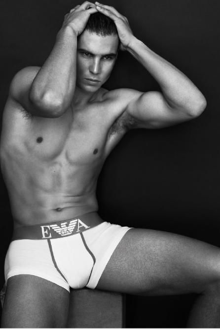 Rafael-Nadal-Armani-Underwear-Burbujas-De-Deseo-011.jpg