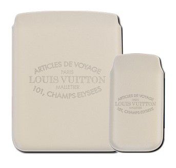 NEW LOUIS VUITTON TECHNICAL CASES "BACK TO THE FUTUR" (VIDEO) / SMALL LEATHER GOODS / BOIS NOIRS SIGNED THE VIDEO MUSIC /