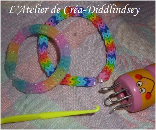 Bracelet en élastiques & Ci : Rainbow Loom , oui mes avec un tricotin ! -  Le blog de diddlindsey