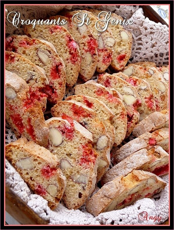 croquants aux pralines roses et aux amandes croquants aux pralines roses et aux amandes