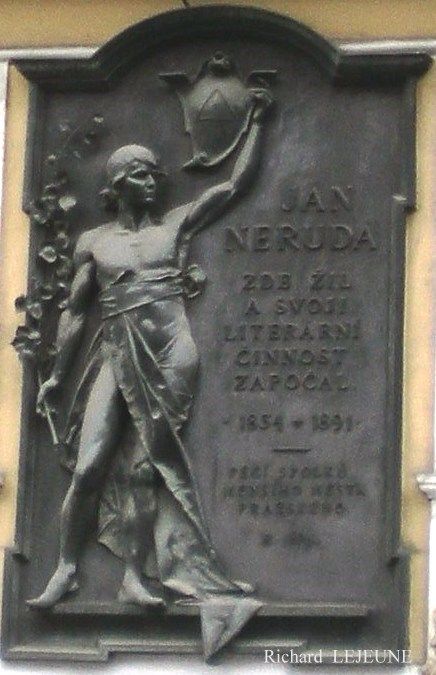 Plaque commémorative sur la maison de Jan Neruda