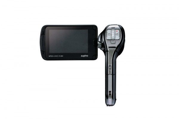 sanyo100528 dmx-ca100k-4-600x399