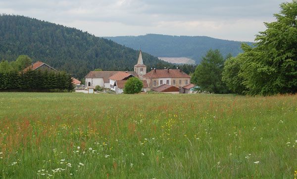 Liézey vu de la route de Blanchefontaine