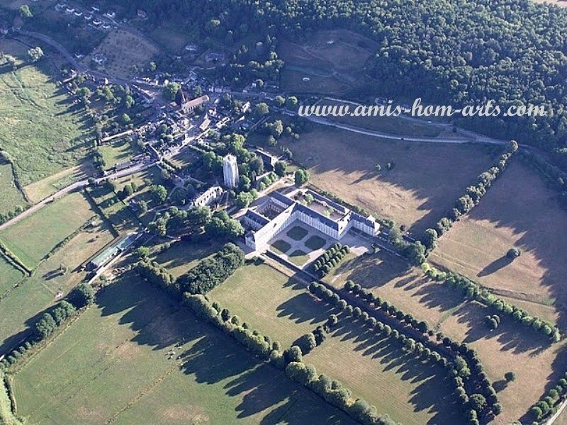 20 Un village et son château