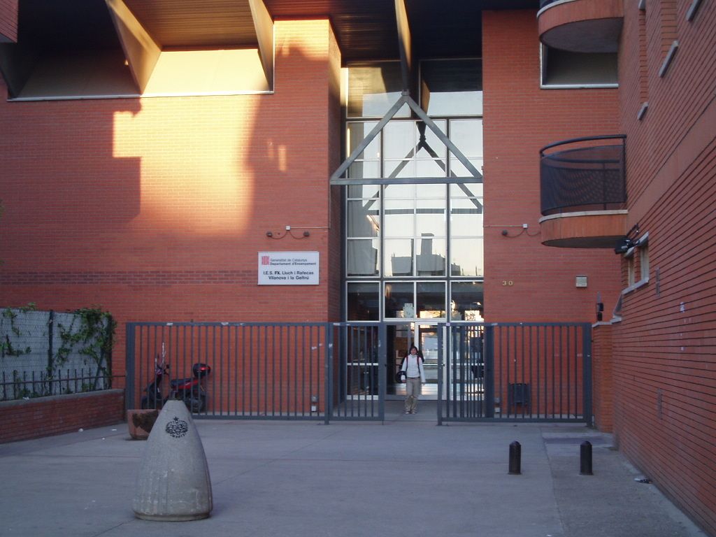 PC210036