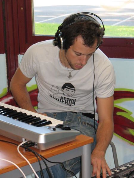 rencontre jeune public huy