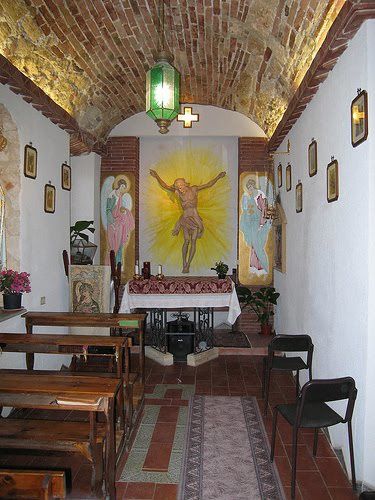 Cappella-del-convento-di-fra--Elia-degli-Apostoli-di-Dio---.jpg