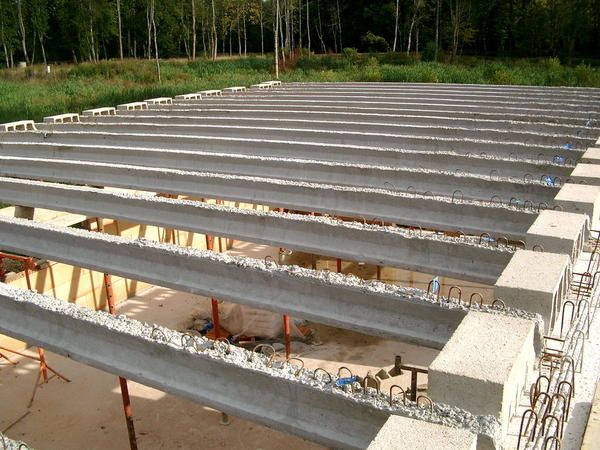 Couler une dalle beton interieur etage