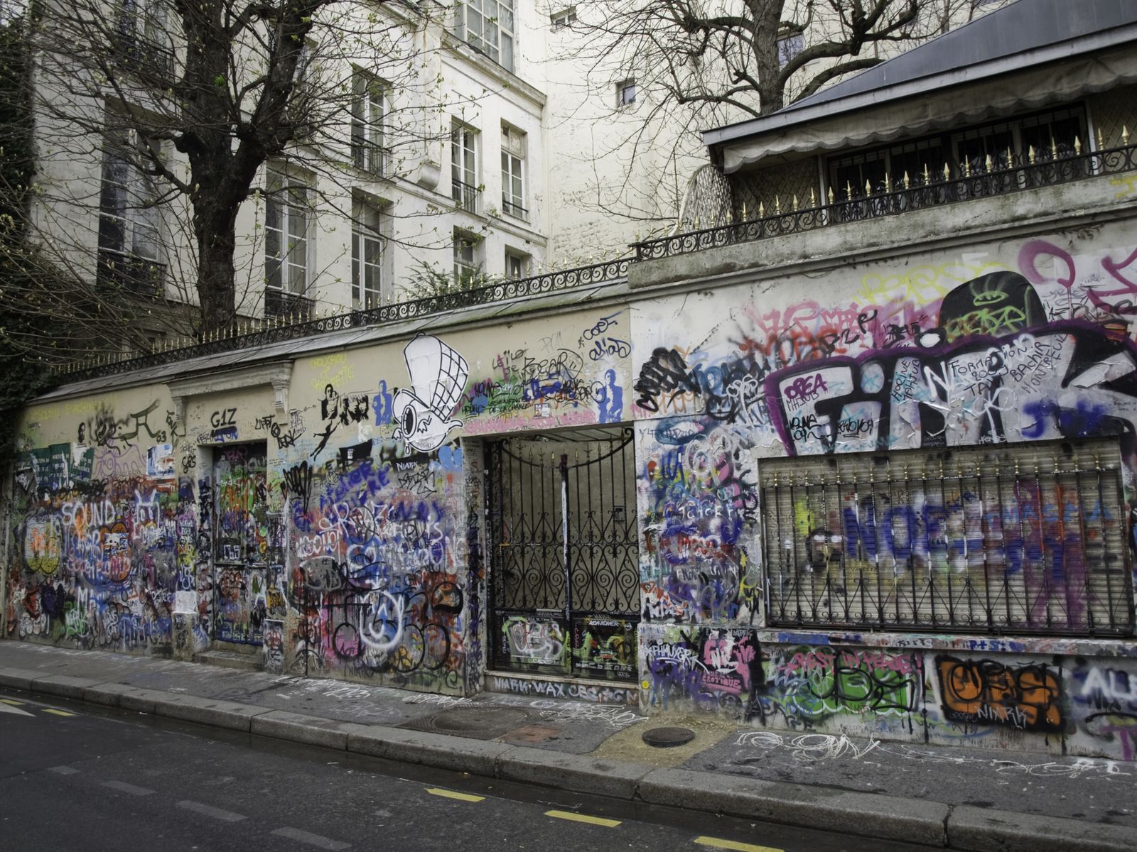 5 bis rue de Verneuil Gainsbourg 5 bis rue de Verneuil Gainsbourg