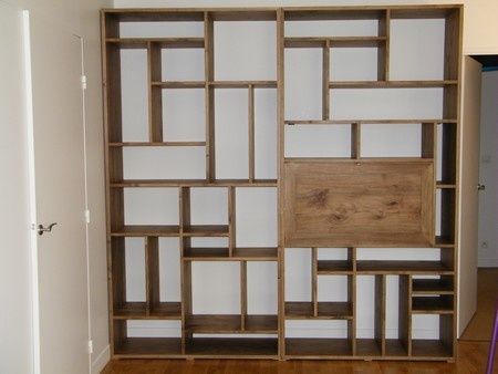 agencement bibliotheque en noyer