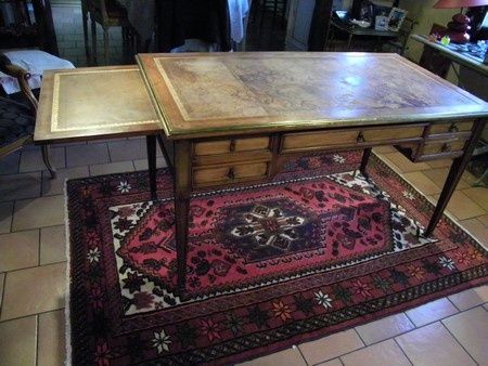 Meuble peint et relooking atelier de l'ébéniste c cognard eure ... Bureau de ministre peint en blanc
