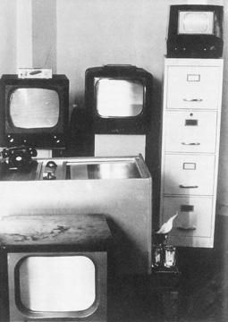 Vostell Wolf 1963 TV Decollage