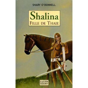 G Shalina, Fille de Thaie