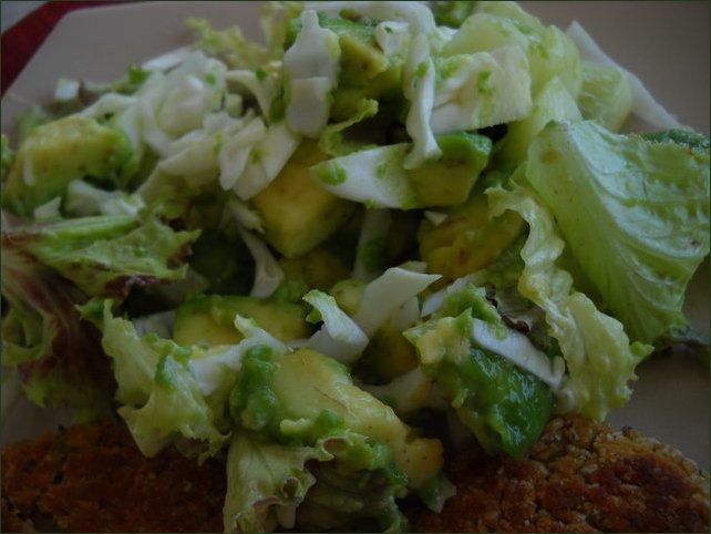 Avocat, chou et laitue Avocat, chou et laitue