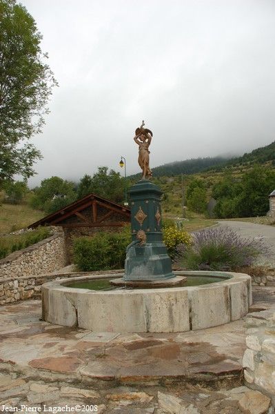 PRADES Ariège 04