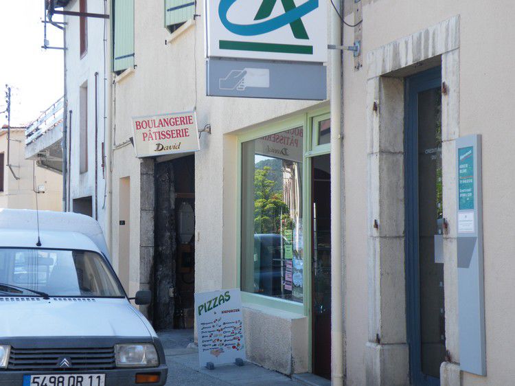 epiceries et cafes de Belcaire064