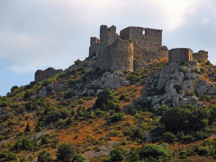 Chateau d'Aguilar 48
