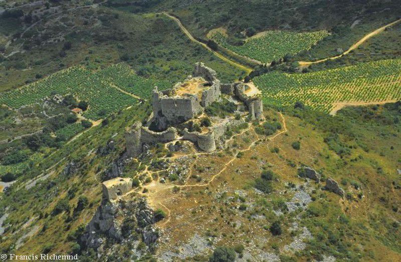 Chateau d'Aguilar 92