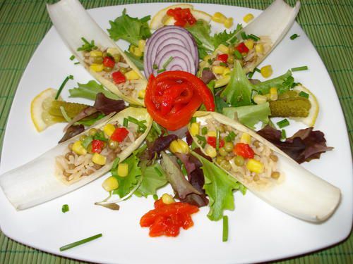 Salade composée pour mettre de la bonne humeur dans vos assiettes -  Autrement bon...
