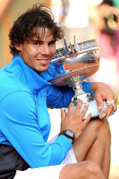 Rafael-Nadal-Rafael-Nadal-defeats-Roger-Federer-Q9R9OQ-bazL.jpg