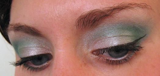 yeux_vert_eau.jpg