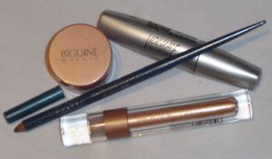 Leçon de maquillage n°3: le doré oriental avec Biguine Makeup - Le blog  d'Anne Thoumieux
