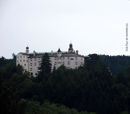 Chateau-Ambras-a-Innsbruck.JPG