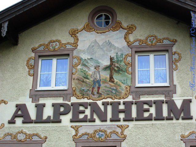 Maison tyrolienne Peinture murale Tyrol copyright MA