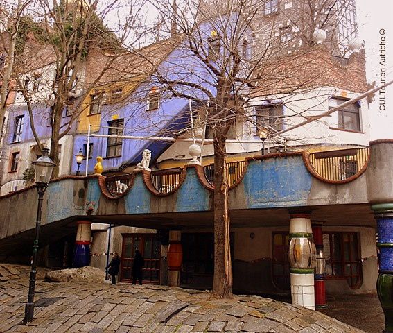 Vienne-logements-d-Hundertwasser-architecte.JPG