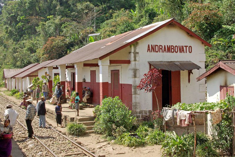 Madagascar, un arrêt en gare (Hautes Terres)