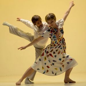 shuffle-it-right-richard-alston-dance-company2