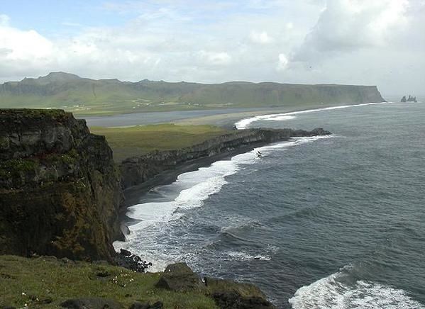 Islande_falaises1.jpg
