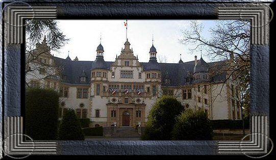 Le Palais du Gouverneur Le Palais du Gouverneur