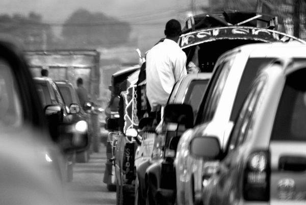 1238888-Traffic-in-Port-au-Prince-0.jpg