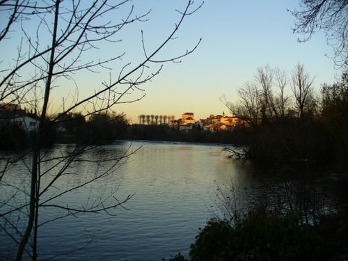 Le quartier du Pont-Neuf et d'Auzette et la Vienne