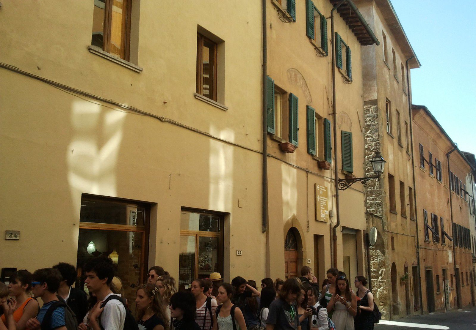 Du 3 au 11 avril 2011, les lycéens de l'Iroise ont séjourné chez leurs correspondants de Livorno et visité la Toscane ...