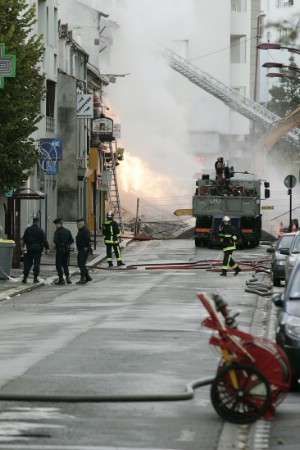 pompiers explosion les jeunes boivent