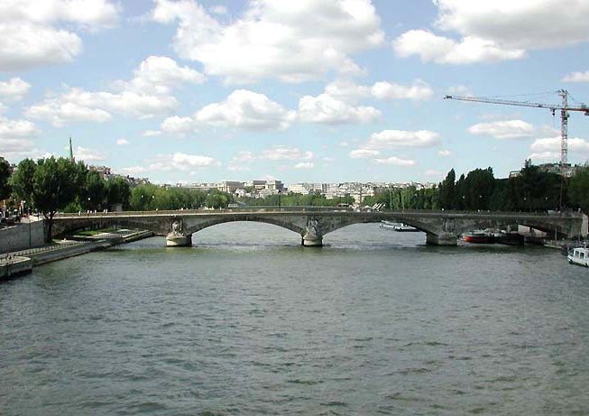 Les ponts de Paris: Le Pont des Invalides - Les mémoires à part de Luciole