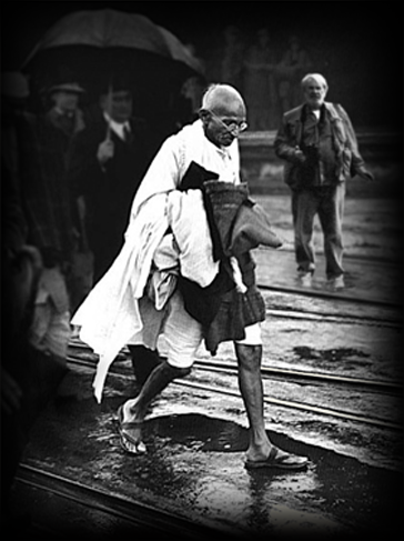 Ghandi-in-England.png