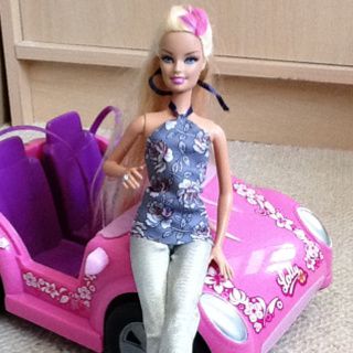 Dos-nu pour Barbie... avec une cravate de récup' - Bienvenue chez  Crealoutre !