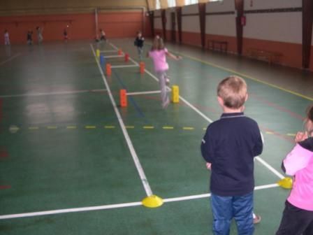 rencontre sportive 4 lettres