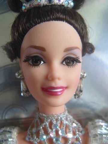 barbie-my-fair-lady--embassy-ball3-1995.jpg