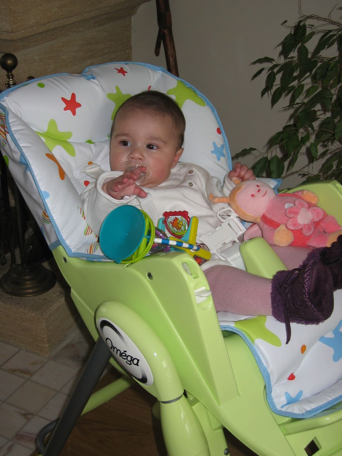Fiche produit: la chaise haute bébé confort - Le blog de princessemel