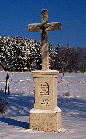 wayside cross in winter