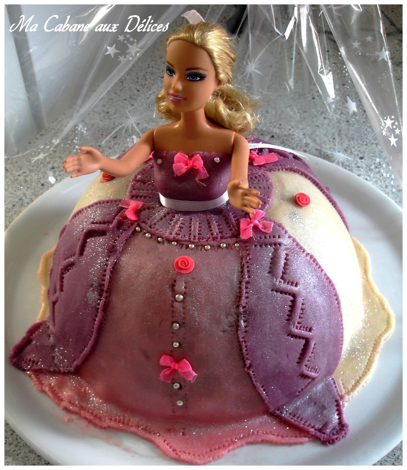 Gâteau Poupée Barbie pour l'anniversaire d'Alycia