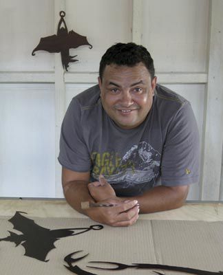 Dennis-Nona_Portrait.jpg